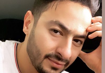 حمادة هلال ينعي الشيخ الطبلاوي