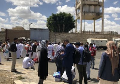 "الصليب الأحمر": مستلزمات وقاية من كورونا بأماكن الاحتجاز