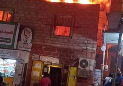 حريق يلتهم منزلاً بوسط زنجبار.. والأهالي يسيطرون عليه