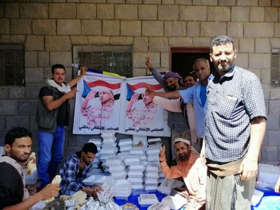 قافلة إفطار من "الحصين" للقوات الجنوبية بجبهات الضالع