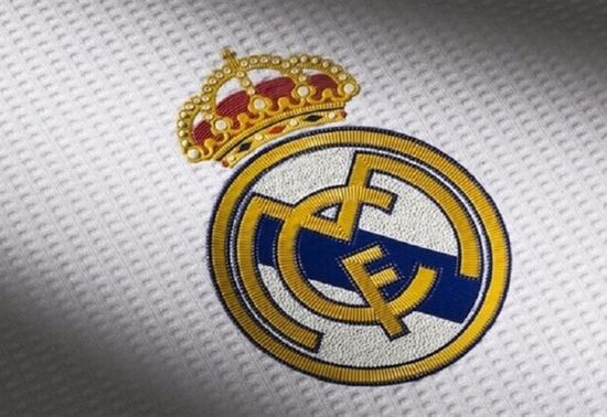 ريال مدريد يعلن إصابة مهاجمه الدولي