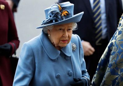 ملكة بريطانيا تُحيي قتلى الحرب العالمية الثانية