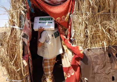 7 آلاف كرتون تمور لأسر لحج والمهرة والجوف