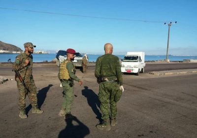 أمن عدن يراقب تطبيق فرض حظر التجوال