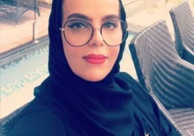 إعلامية سعودية تفتح النار على "الجزيرة القطرية"