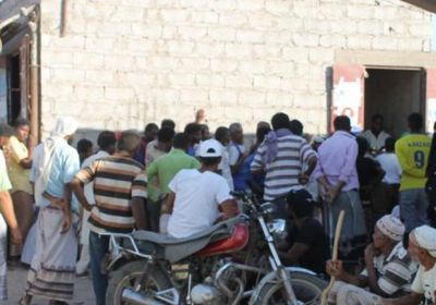 احتجاج على غياب الوقاية خلال توزيع المساعدات بتبن  