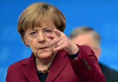 شبه ميركل بهتلر.. استقالة سفير مالطا في فنلندا