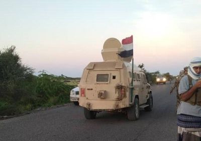 عاجل.. مليشيا الإخوان تقطع طريق أبين ــ عدن (صور)