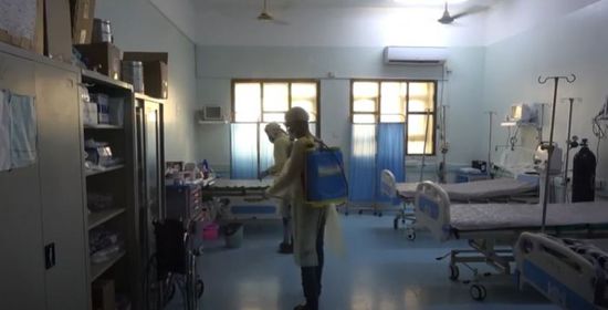 شاهد.. تعقيم المستشفى الميداني في الخوخة