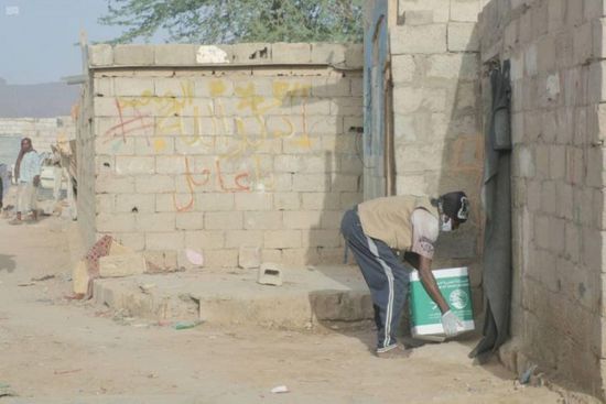 توزيع 600 سلة غذاء في عتق