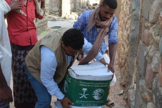 "سلمان للإغاثة": تسليم 22 طن أغذية في حديبو