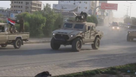 عاجل.. انتشار قوات لواء العاصفة في شوارع عدن (صور)