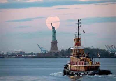  حاكم نيويورك يعلن تمديد الإغلاق العام حتى 13 يونيو