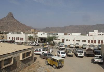 انشغلت بالجنوب.. إهمال مليشيا الإخوان يُحاصر مستشفى بيحان