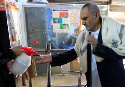 إغلاق المطاعم و محال الملابس بعد تفشي كورونا في صنعاء