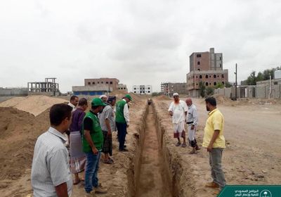 بدء بناء مدرسة جديدة بالبريقة في عدن