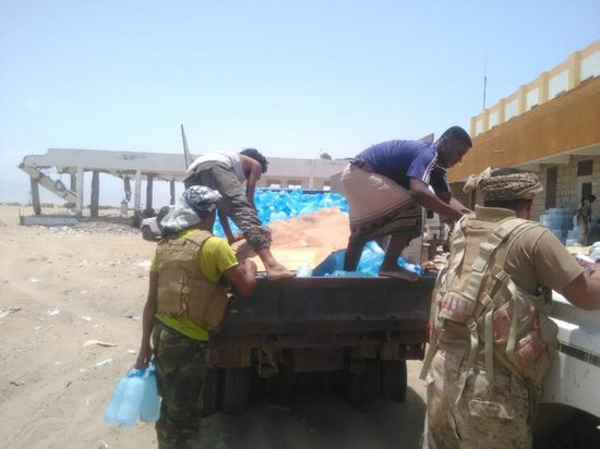يوميا.. توزيع 3000 قنينة مياه على مرابطي الشيخ سالم