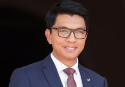 بهذه الطريقة.. مدغشقر تحتج على مقترح لباريس بتحويل أرخبيل لمحمية طبيعية