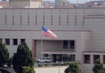 سقوط صاروخ في محيط السفارة الأميركية في بغداد