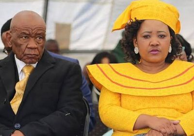  رئيس وزراء دولة أفريقية يستقيل من منصبه لهذا السبب