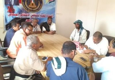 اتحادات عمال الجنوب العربي ترحب بـ"الإدارة الذاتية"