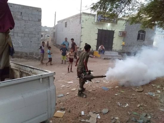 للأسبوع الثاني.. تواصل جهود مكافحة الأوبئة بعمران (صور)