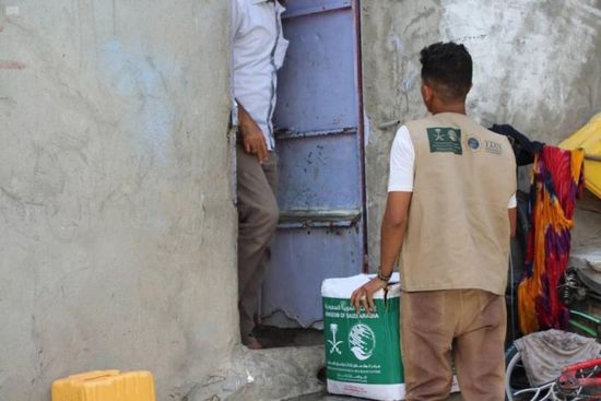 180 سلة غذاء للنازحين في جبل حبشي