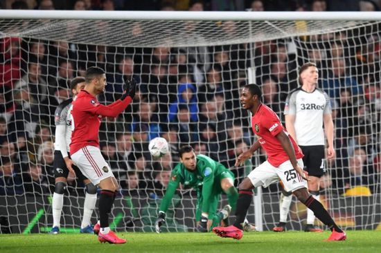 يونايتد يتضرر ماليا من توقف كرة القدم بسبب كورونا