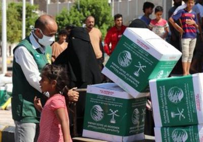 3353 سلة غذاء سعودية لعدن وشبوة