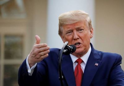 ترامب يدعو حكام الولايات لإعادة فتح دور العبادة