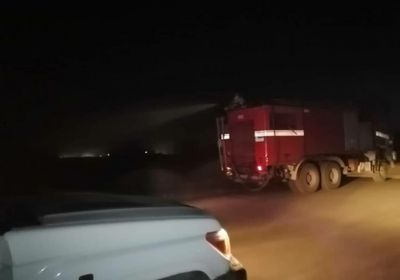 بالصور.. أمن عدن يبادر بتعقيم شوارع "الشعب"