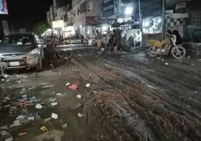 الأمطار تفضح وهم تطوير شوارع الحبيلين