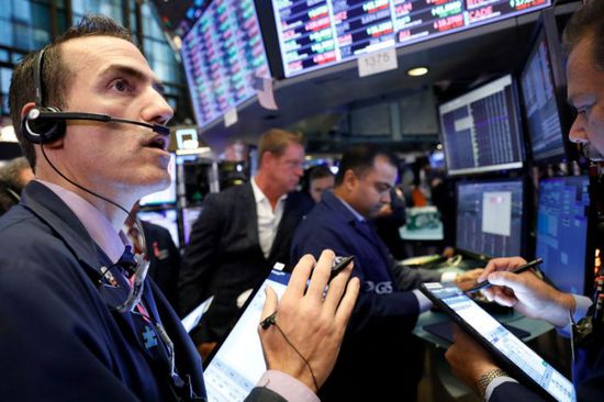 الأسهم الأمريكية تتصاعد متخلصة من خسائر بداية الجلسة