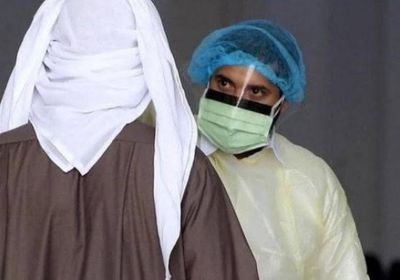  الكويت تسجل 10 وفيات و900 إصابة جديدة بكورونا