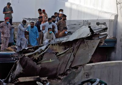 باكستان تُعلن العثور على الصندوق الأسود للطائرة المنكوبة