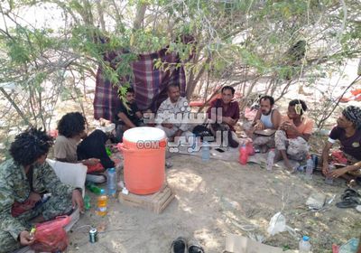 لتهنئة المقاتلين.. قيادة انتقالي خنفر تزور جبهة الشيخ سالم  