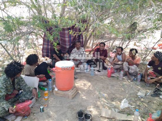 لتهنئة المقاتلين.. قيادة انتقالي خنفر تزور جبهة الشيخ سالم  