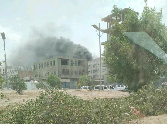 حريق في مستشفى درة الدار بعدن