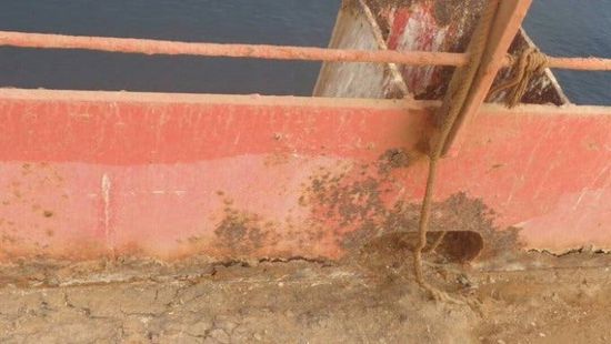 الكارثة تقترب.. "صافر" يتآكل في غياب الصيانة (صور)