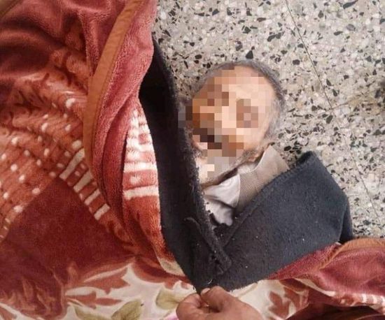 مات بأعراض كورونا.. العثور على جثة مسن بأحد مساجد إب (صور)