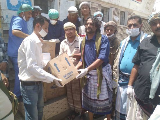 "انتقالي ردفان" يرفد مستشفيات المديرية بمستلزمات وقاية