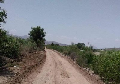 بمبادرة شعبية.. تأهيل طريق الملاح المتضرر من السيول