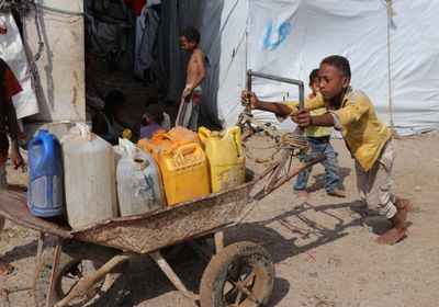 "الأغذية العالمي" يحتاج إلى 878 مليون دولار لليمن