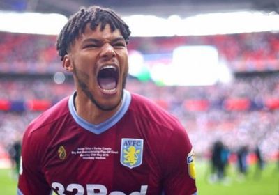  لهذا السبب.. " مينجز" يعترف بذهابه لطبيب نفسي