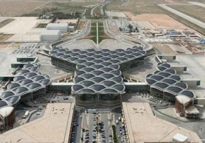 إقلاع أولى رحلات عودة العالقين من الأردن