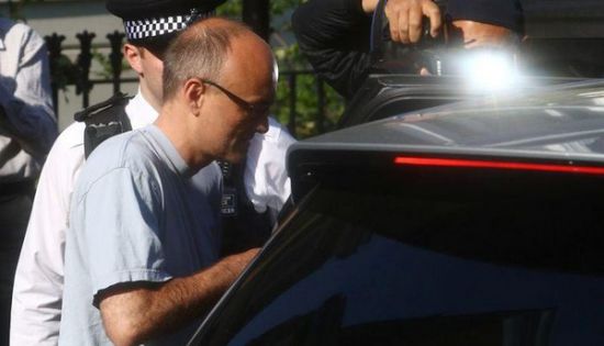 الشرطة البريطانية: انتهاك "دومينيك" إجراءات العزل بسيط ولن نتخذ إجراء ضده