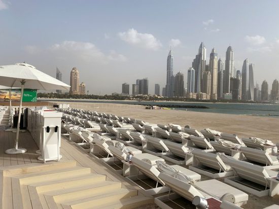دبي تعيد فتح 4 شواطئ بدءًا من اليوم 