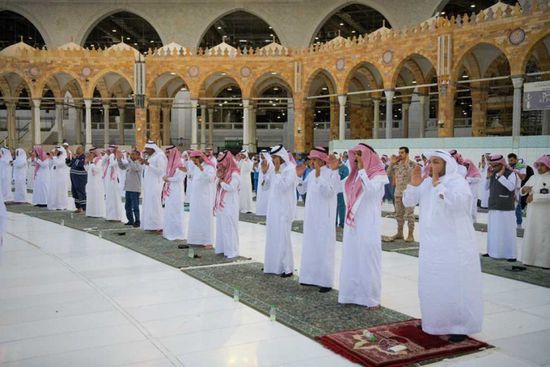اليوم.. السعودية تفتح مساجدها لأداء صلاة الجماعة عدا مكة
