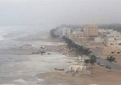 تحذيرات من أمطار غزيرة في المهرة وسقطرى
