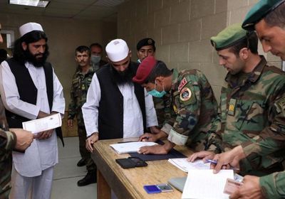  أفغانستان تُفرج عن نحو 700 سجين من طالبان